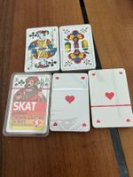 Spielkarten SKAT Französisches Bild und Jasskarten