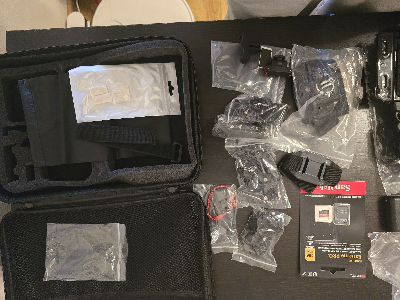 DJI Action Cam: DJI Osmo Action 5 Pro Camera with Extensive Accessory Set – Neu (gemäss Beschreibung) aus Genève von ira_sgf6 6