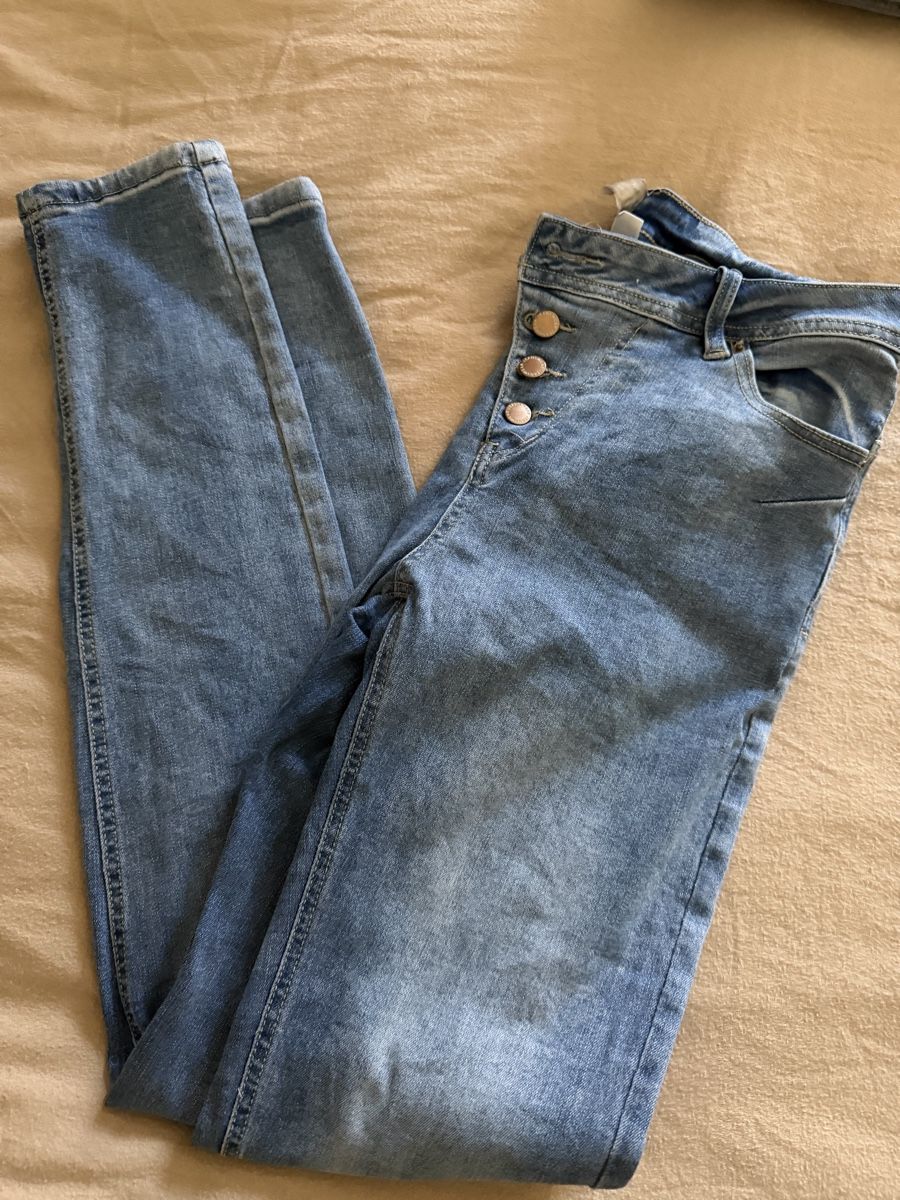 Lotti di vestiti: Hosen-Paket: Diverse Marken Grösse ca. M – Usato da Goldau venduto da Henggi88 2