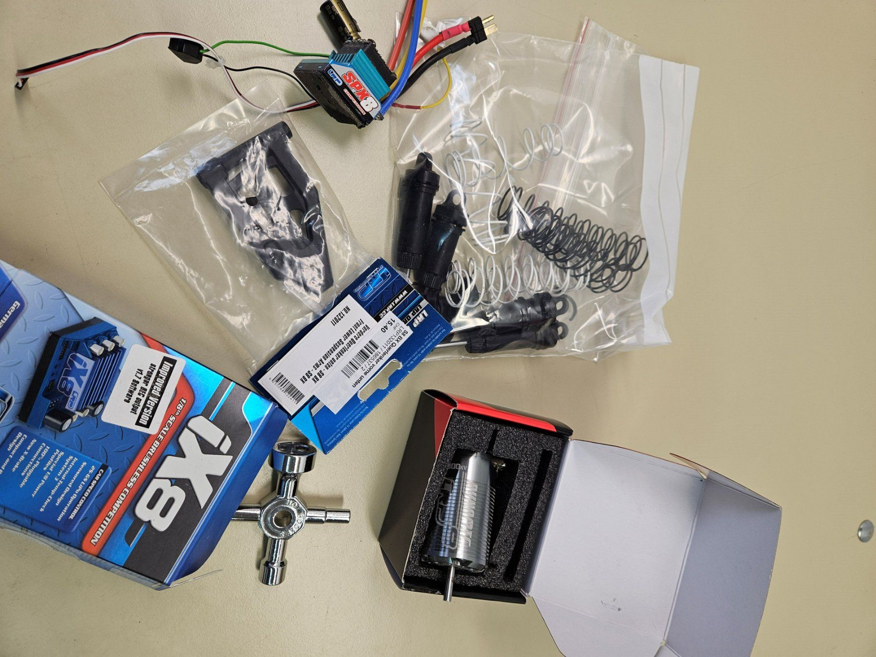 LRP RC Modellbau: RLP S8BXe VTEC – Defekt aus Nesselnbach von Rockmania 5