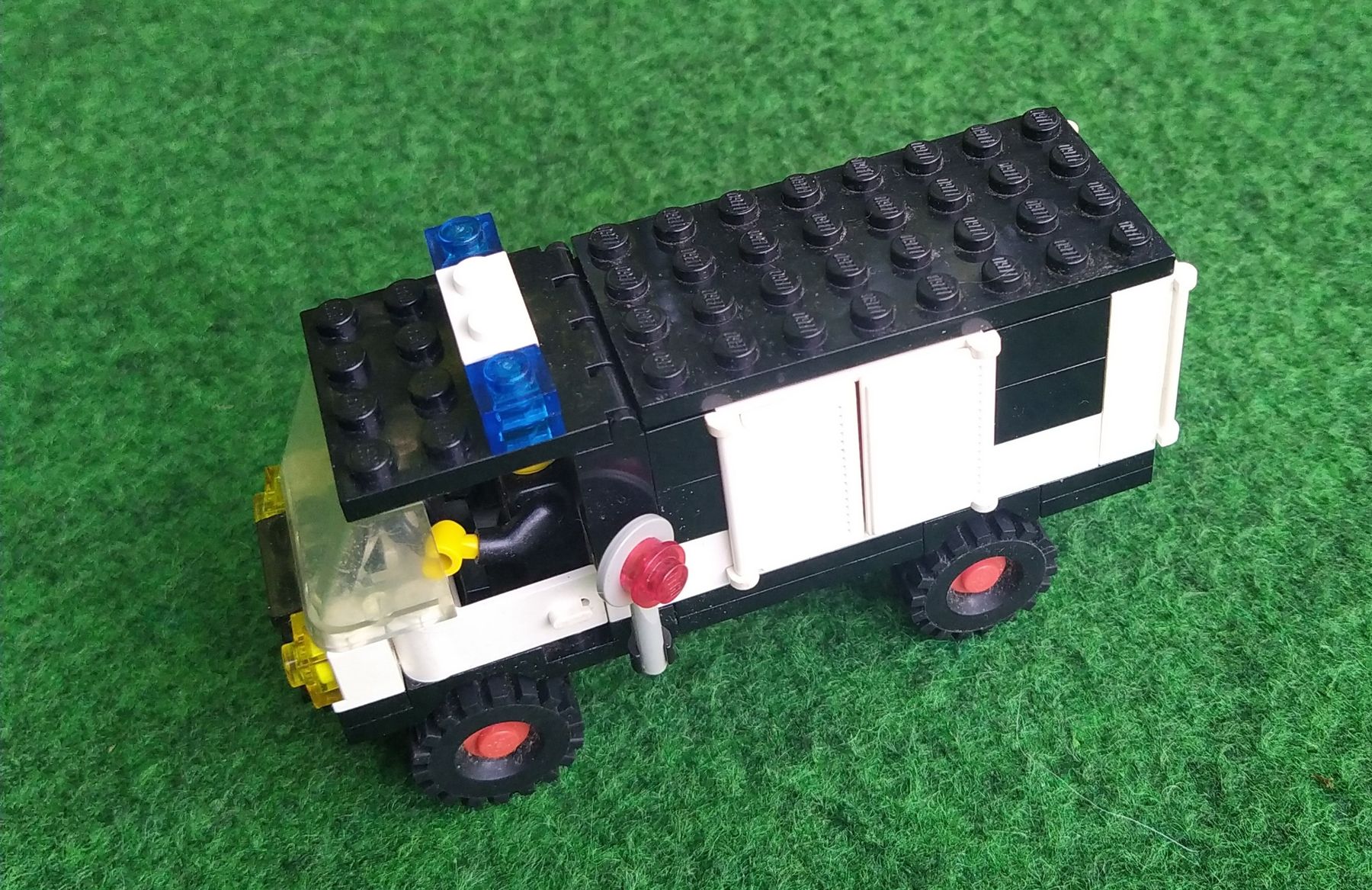 Lego Spielzeuge: Lego Polizeistation 1979 – Gebraucht aus Langendorf von Laslo4 4