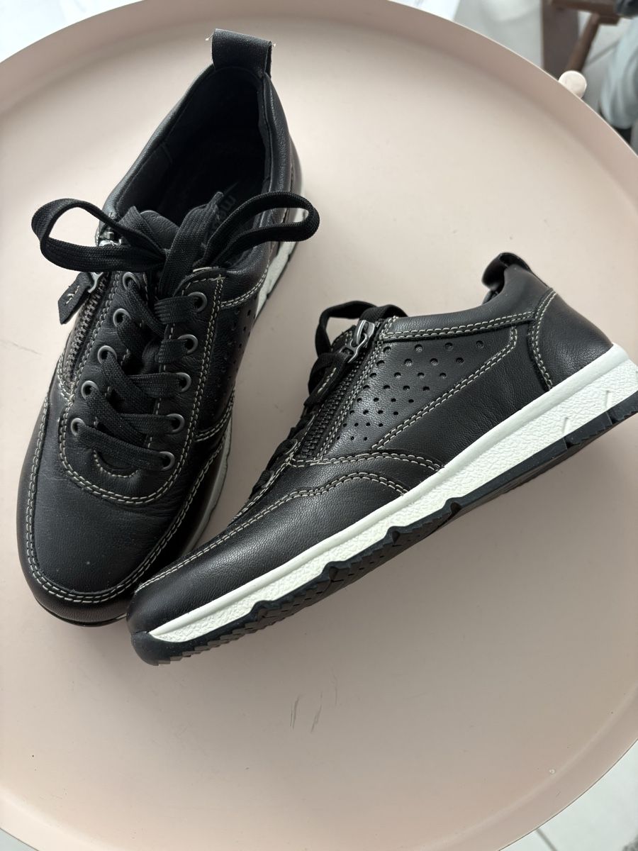 Dosenbach Damenschuhe: Sneaker Gr. 36 1/2  medicus NEU – Neu (gemäss Beschreibung) aus Bergdietikon von Utiger55 1