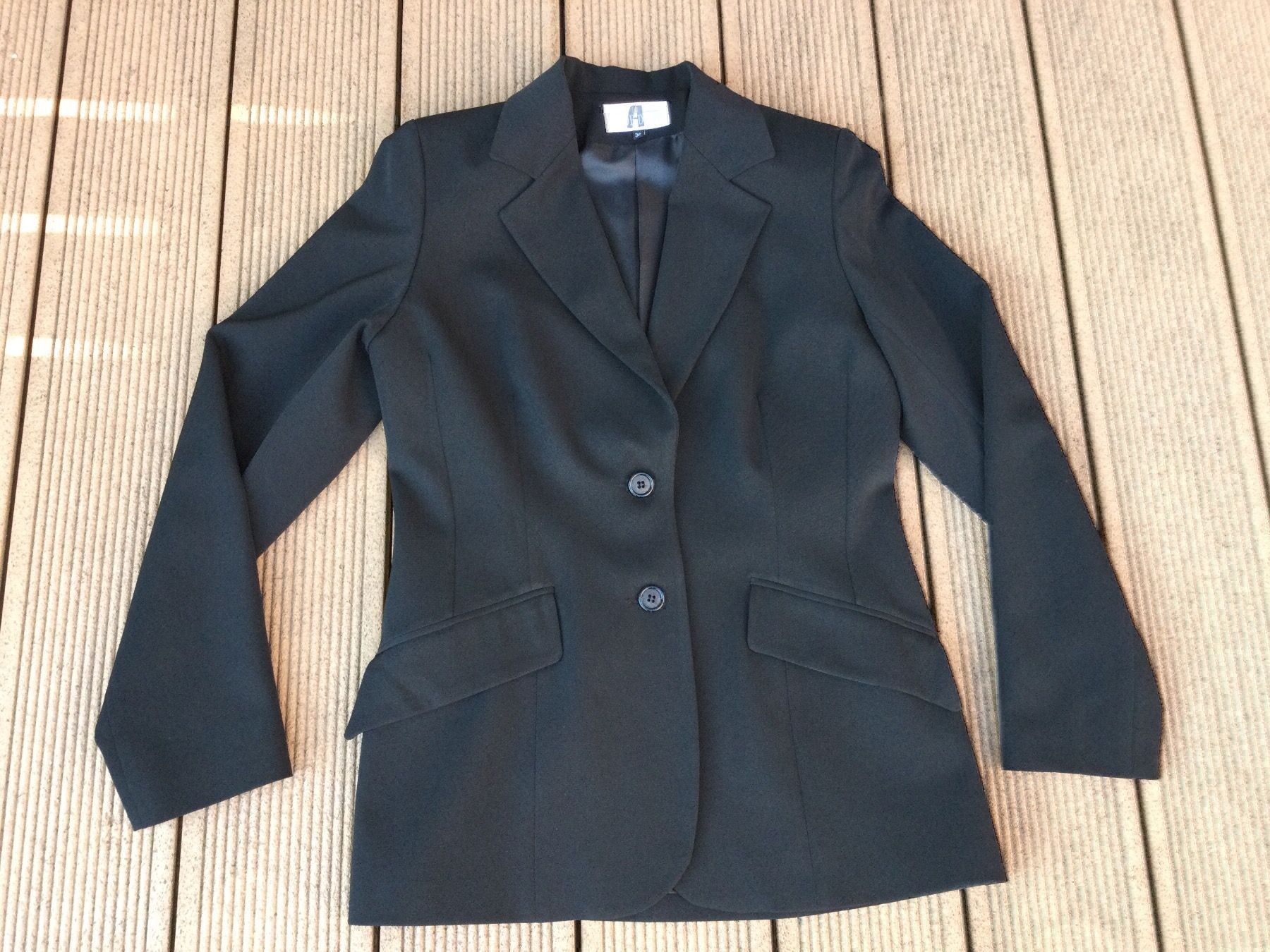 Giacche: Blazer/Veste noire JOANY, taille 36, NEW – Nuovo e nell'imballaggio originale da Agiez venduto da chouchanelle 5