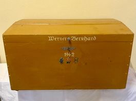 Truhe/Kiste, Jahrgang 1942, Werner Bernhard, Holz