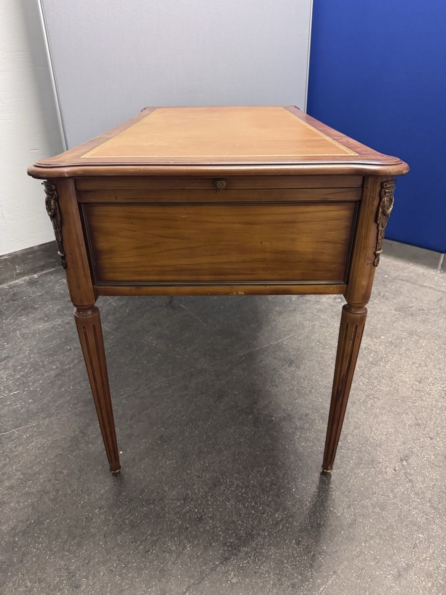 Scrivanie: Antiker Schreibtisch, Holz mit Leder – Usato da Bern venduto da samryan 8