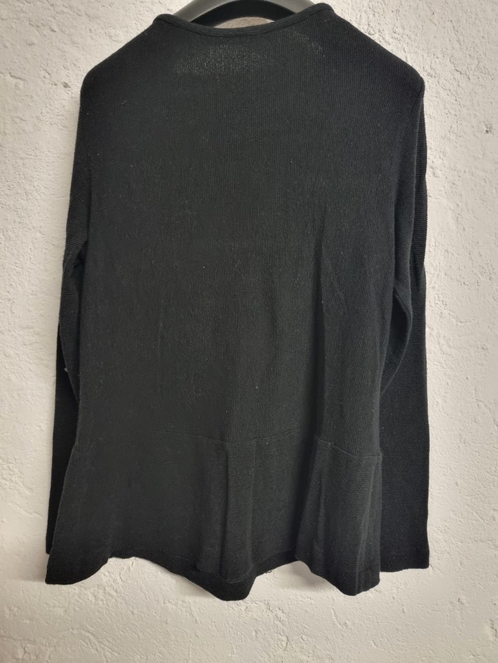 Pullover & Sweatshirts: Pullover Gr. M – Gebraucht aus Thalwil von Coco2025 1