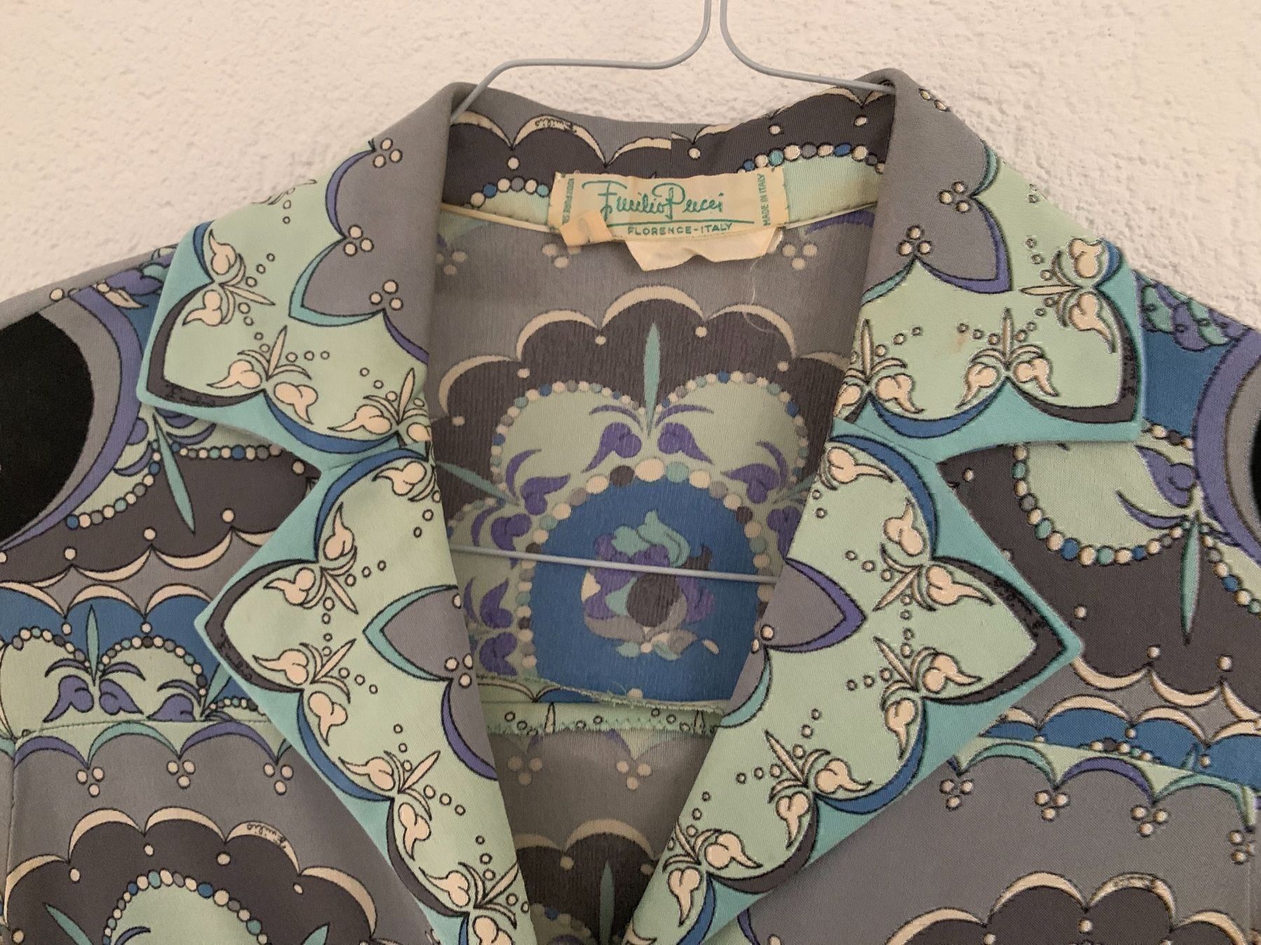 Vestiti: Emilio Pucci – Usato da Lugano venduto da Edera49 2