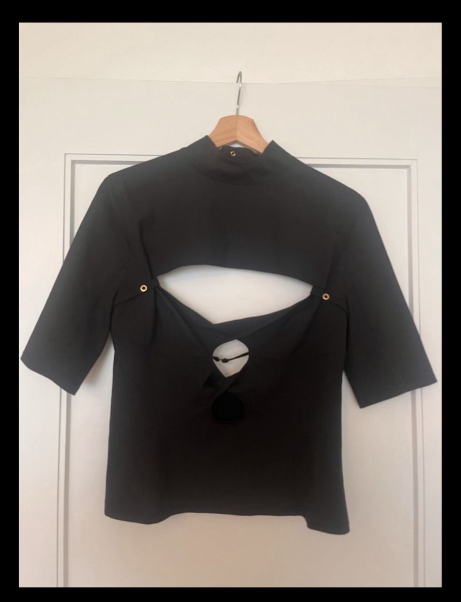 Jacquemus Top: Jacquemus Top – Nuovo (secondo la descrizione) da Zürich venduto da kse_jw8w 1