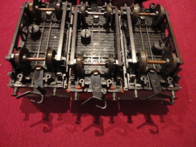 Trix Modellini di ferrovie: Trix Trains H0 9 britische Güterwagen – Usato da Wittenwil venduto da trixmartin 9