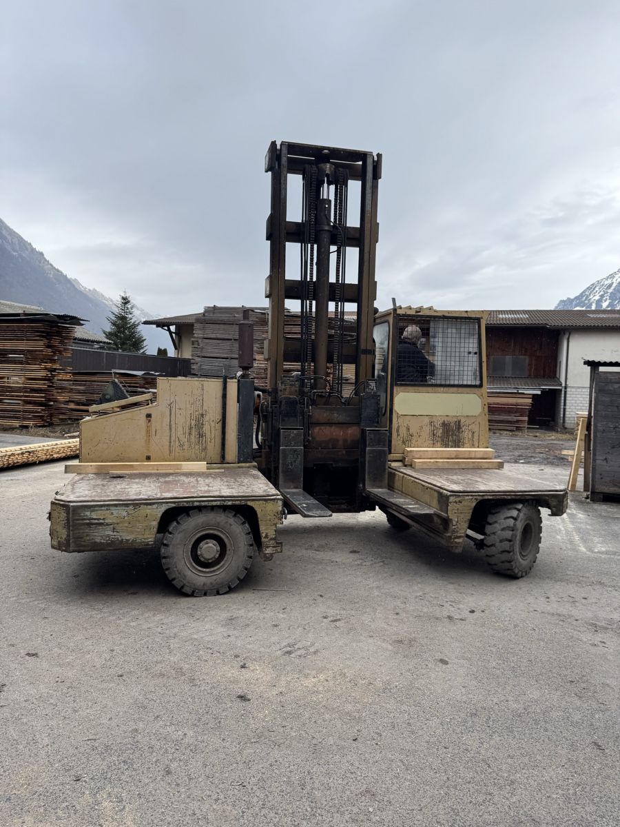 Carrelli elevatori e a forche: Seitenstapler – Usato da Rothrist venduto da Die_Welle 4