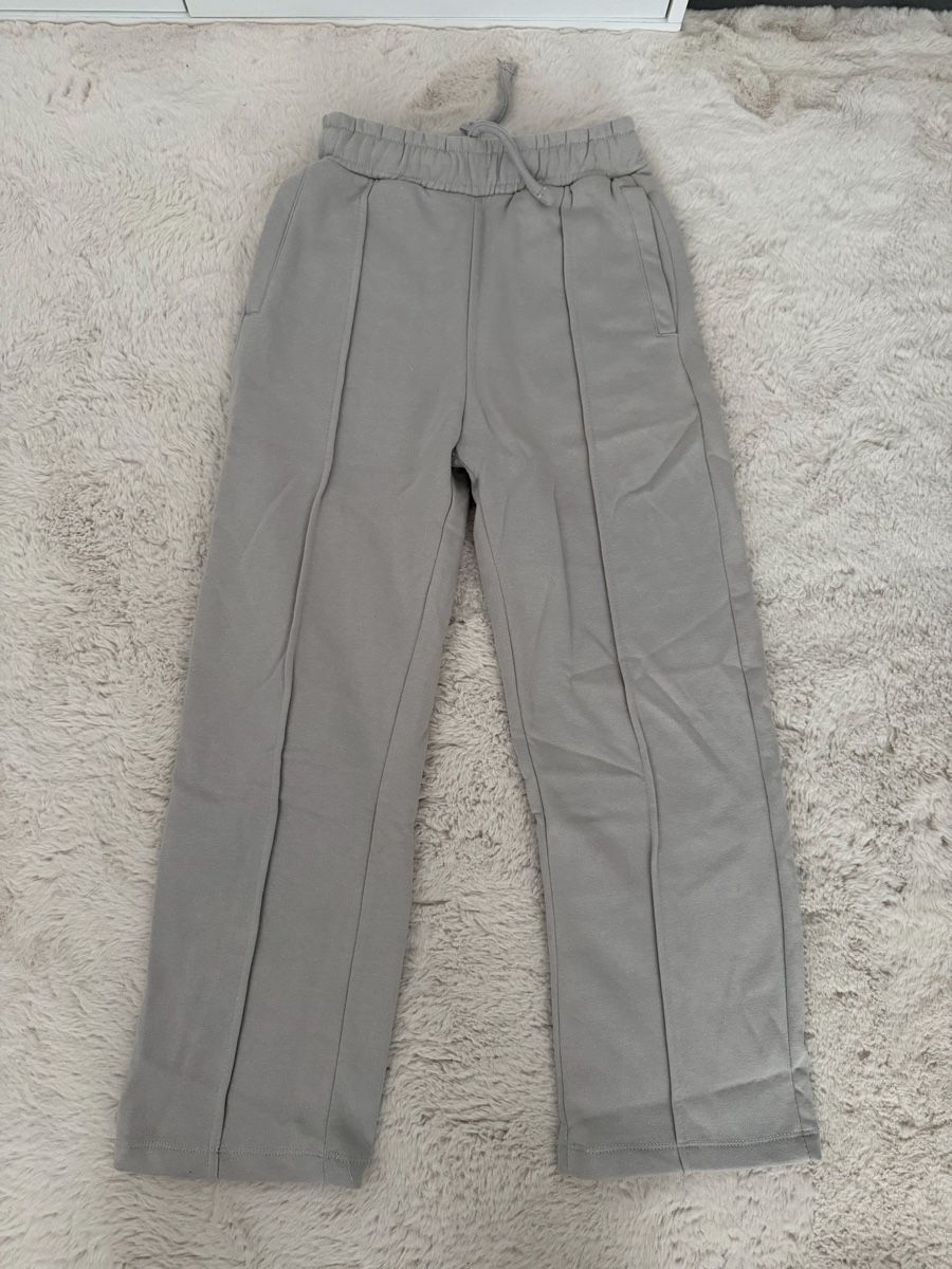 Bershka Pantalons: Bershka Trainerhosen – Neuf (Voir description) à Tecknau par gab_bl8s
