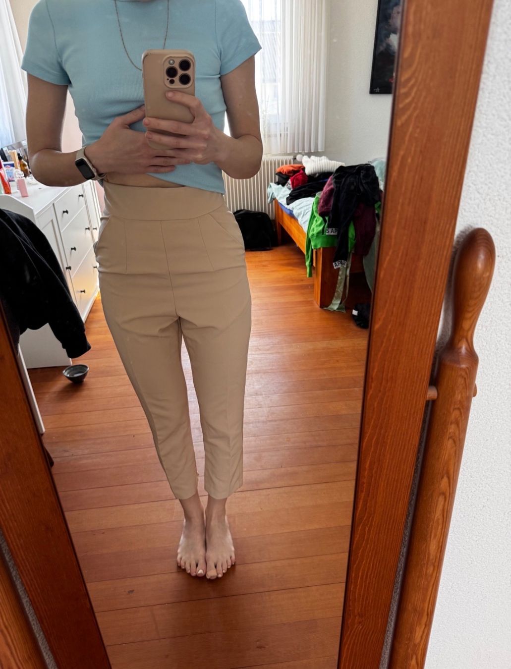 Pantaloni: BEIGE HIGH-WAIST HOSE – Usato da Bern venduto da NineJean
