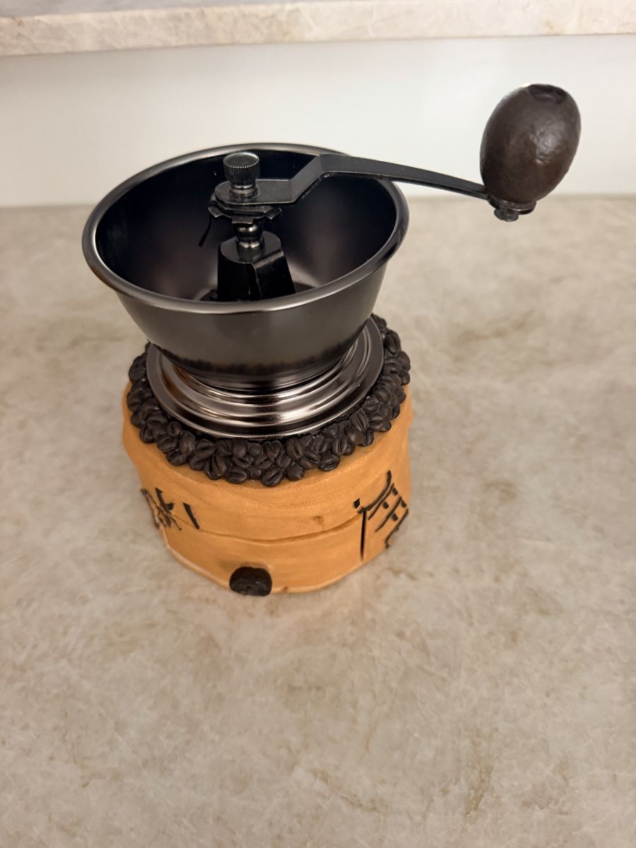 Appareils de cuisine: Coffee Mill / Grinder – Neuf avec emballage d'origine à Zürich par Swiss_Bea 1