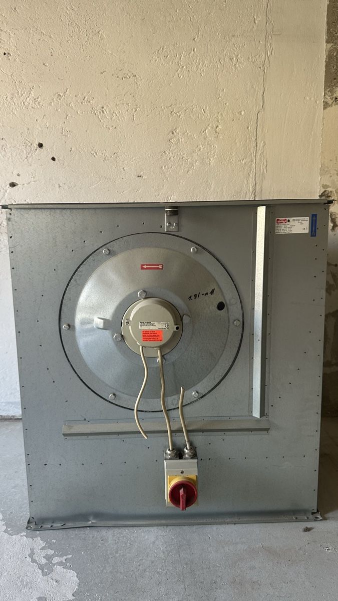 Ventilatori: Helios Lüfter Typ KD 355/6/70/40 gebraucht – Usato da Biel/Bienne venduto da kra_s8rv