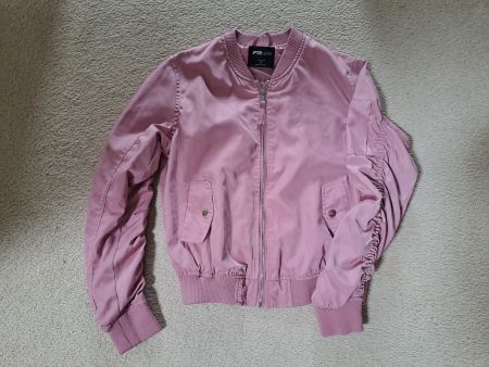 schöne, leichte Jacke Gr. S