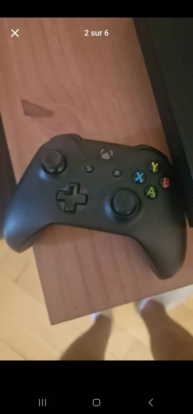 Microsoft Console: Xbox one x – Usato da Fribourg venduto da ans_wq57 1