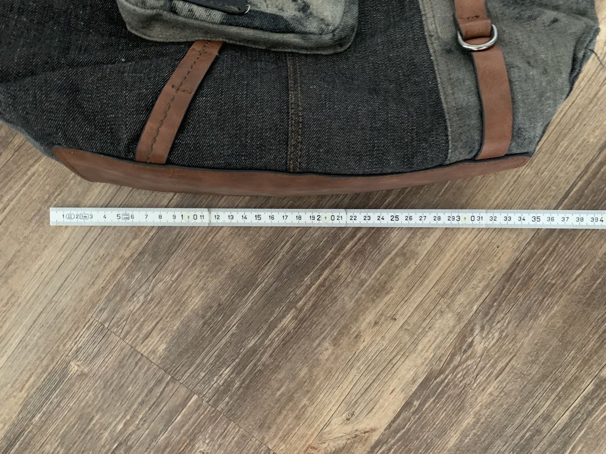 Taschen für Damen: Tasche – Gebraucht aus Emmen von ama_8wmn 5
