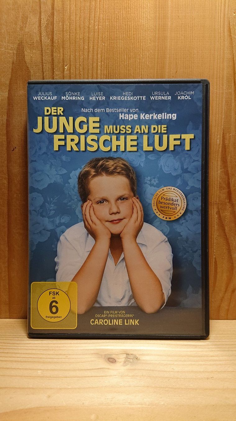 Tutti i DVDs: DER JUNGE MUSS AN DIE FRISCHE LUFT DVD – Usato da Wilderswil venduto da Exebub