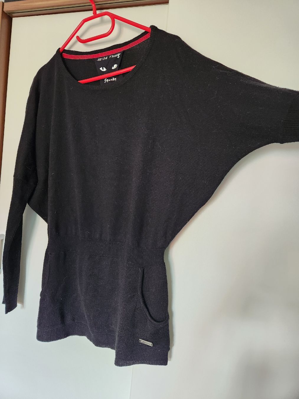 Maglioni & Felpe: Wild Thing langer schwarzer Pullover mit Fledermausärmeln – Nuovo (secondo la descrizione) da Fribourg venduto da voidness 2