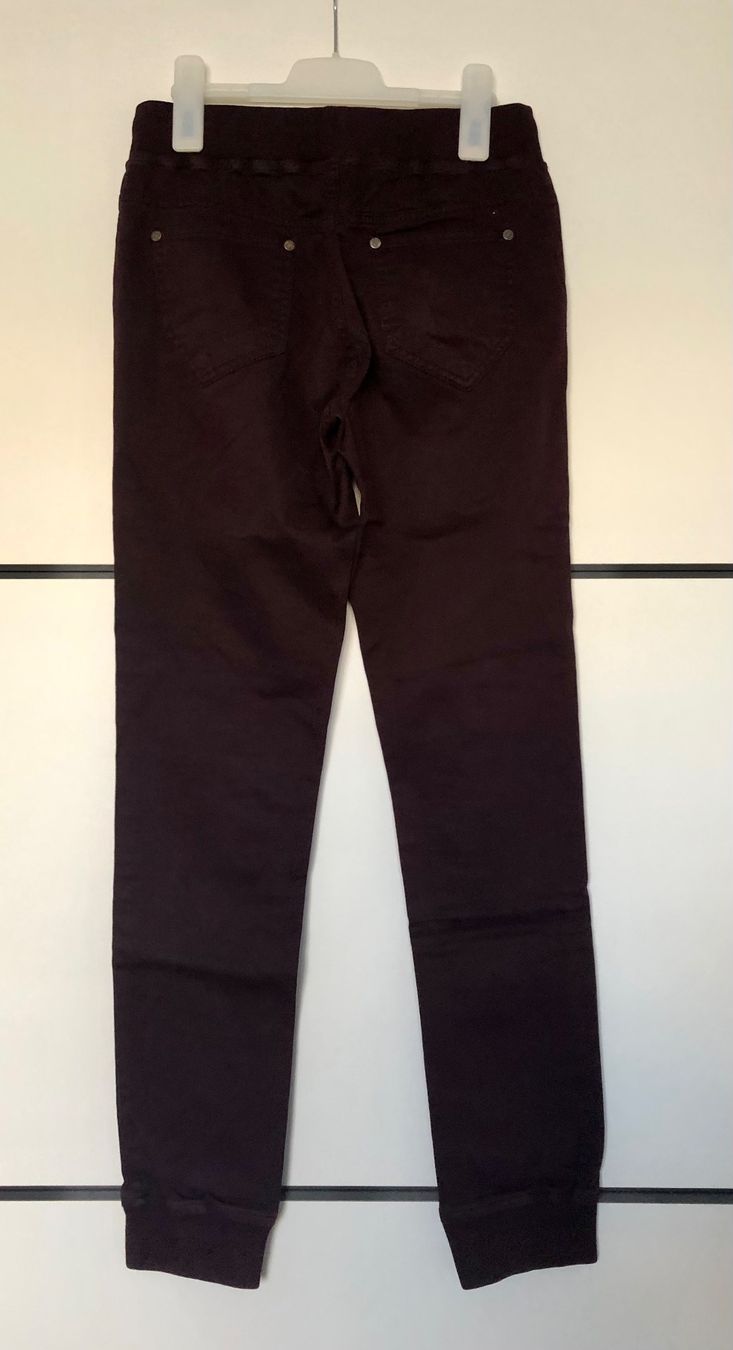 Pantaloni: Pantalon style jogging taille 164 – Nuovo (secondo la descrizione) da Le Crêt-p-Semsales venduto da staglione69 4