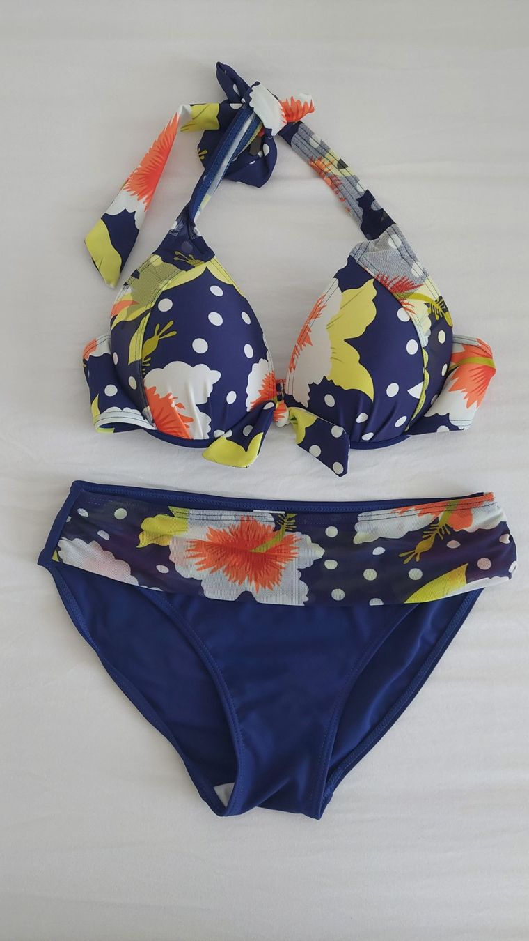 Costumi da bagno & Bikini: Bügel-Bikini, neu – Nuovo e nell'imballaggio originale da Uetikon am See venduto da sahra777