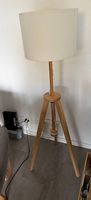 Lampadaire IKEA LAUTERS trépied frêne/blanc 