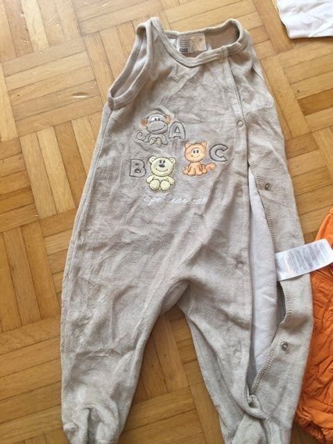Lotti & Set di vestiti: Kleiderpaket 6-teilig Junge Gr. 62 – Usato da Emmen venduto da Aribini 2