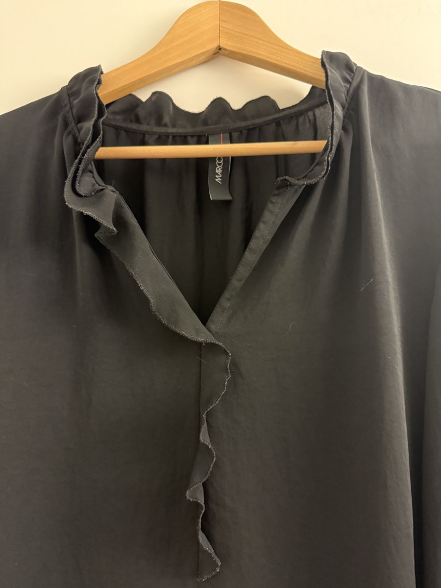 Marc Cain Chemisiers: Marc Cain Bluse schwarz Gr N5  – D'occasion à Mettmenstetten par _4_YOU_ 1