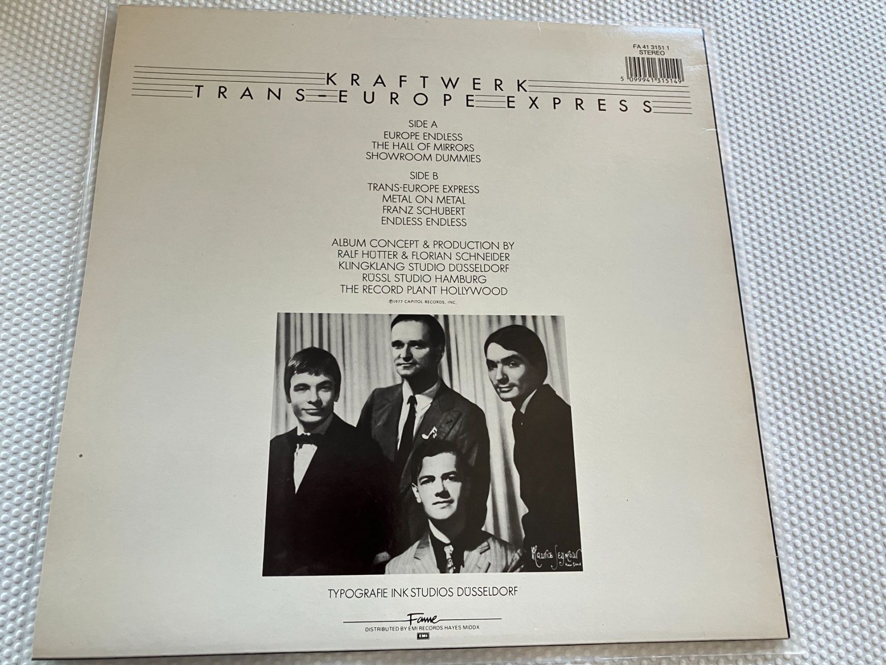 Dischi in vinile: Kraftwerk – Usato da Aarwangen venduto da Jukebox3 2
