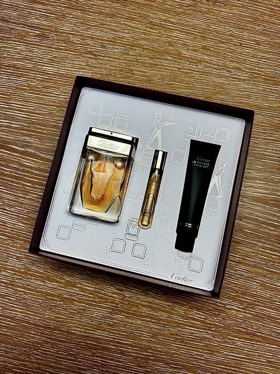 Cartier Parfum & Eau de Toilette: Cartier La Panthère Set – Neu und originalverpackt aus Tafers von mister_inocent 2