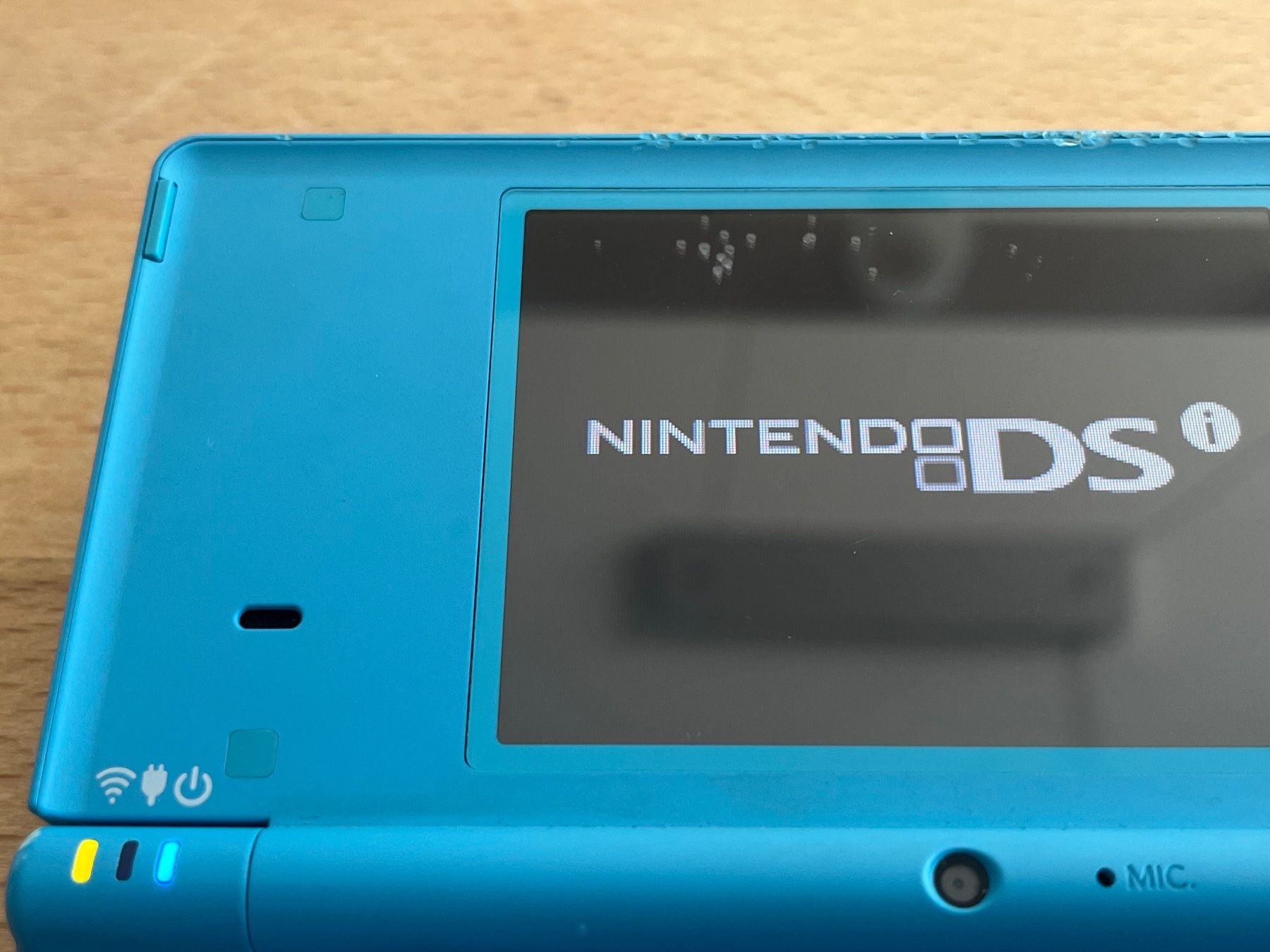 Nintendo Console: Nintendo DSi Konsole hellblau mit originalem Ladekabel – Usato da Thalwil venduto da ranx 7