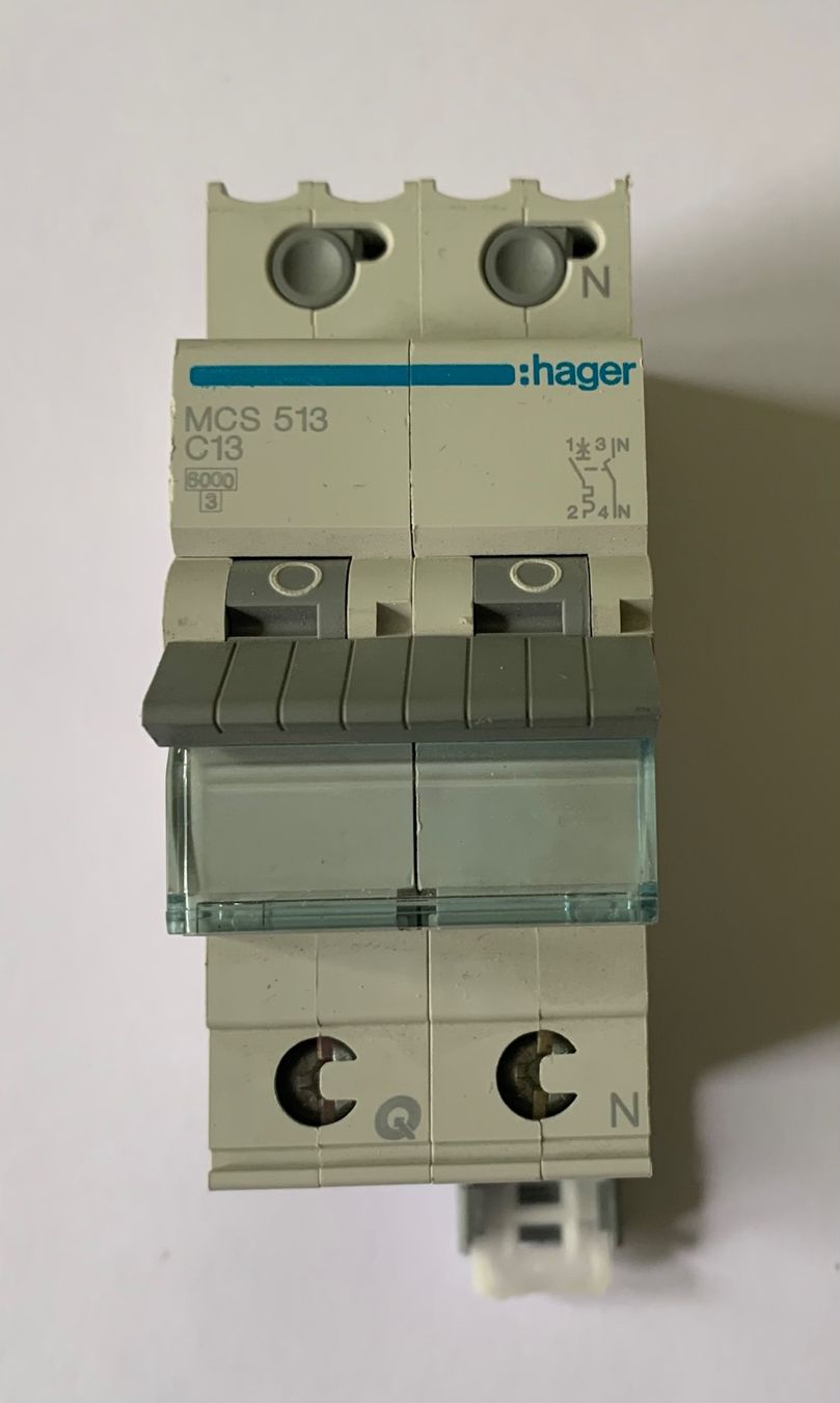 Hager Interruttori: Hager MCS513 C13  13A / 30mA Schutzschalter – Nuovo (secondo la descrizione) da Zürich venduto da Apache4