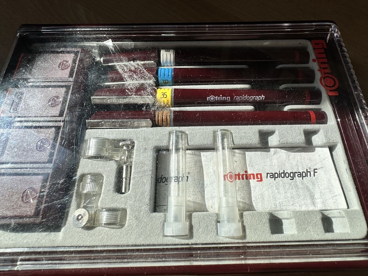 Rotring Stylos & Marker: Rotring Rapidograph Set  – Défectueux à Zürich par Troy_K 3