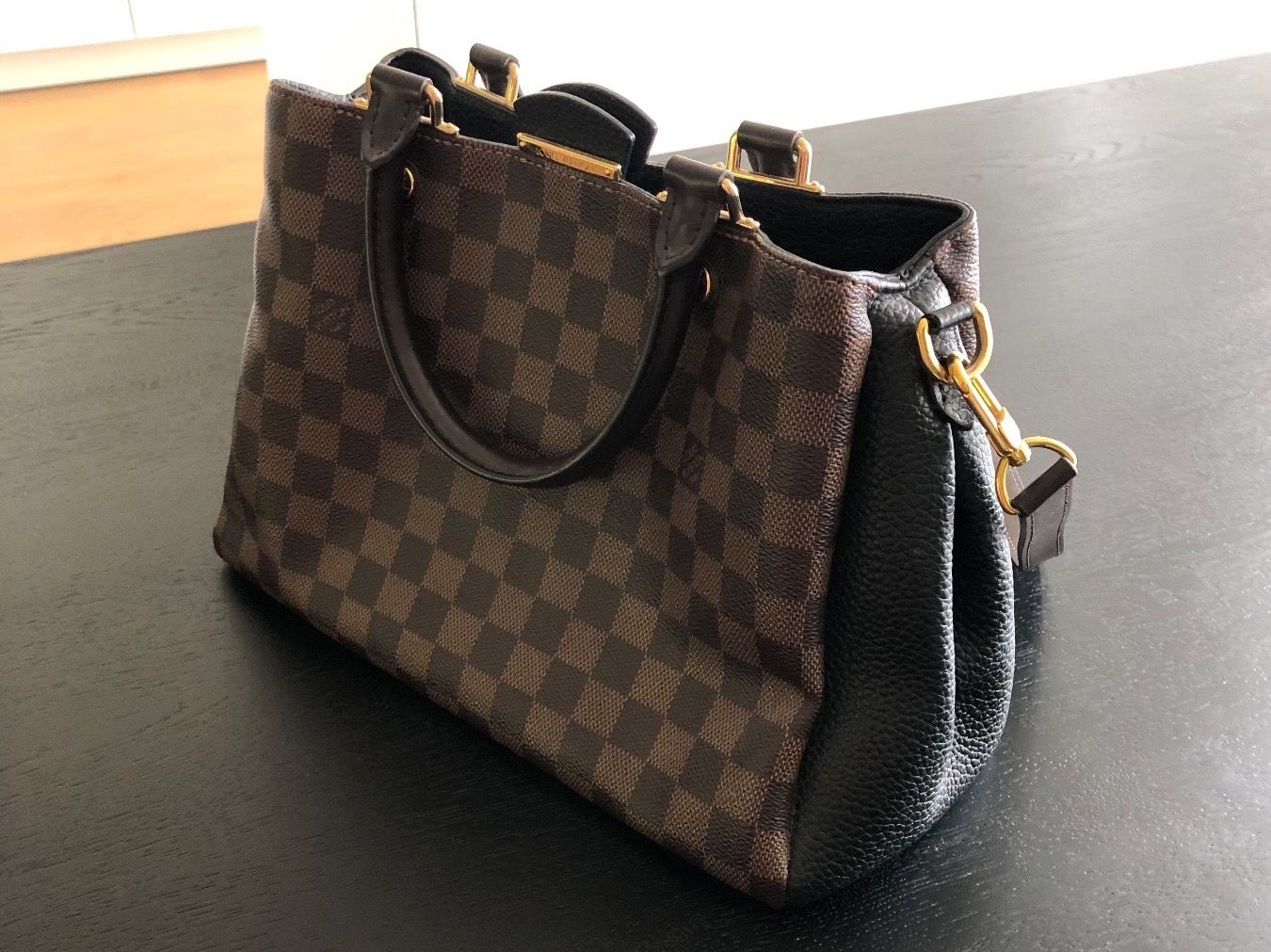 Louis Vuitton Sacs femmes: Louis Vuitton Brittany Noir – D'occasion à Horgen par The_wave