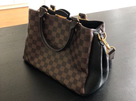 Louis Vuitton Brittany Noir