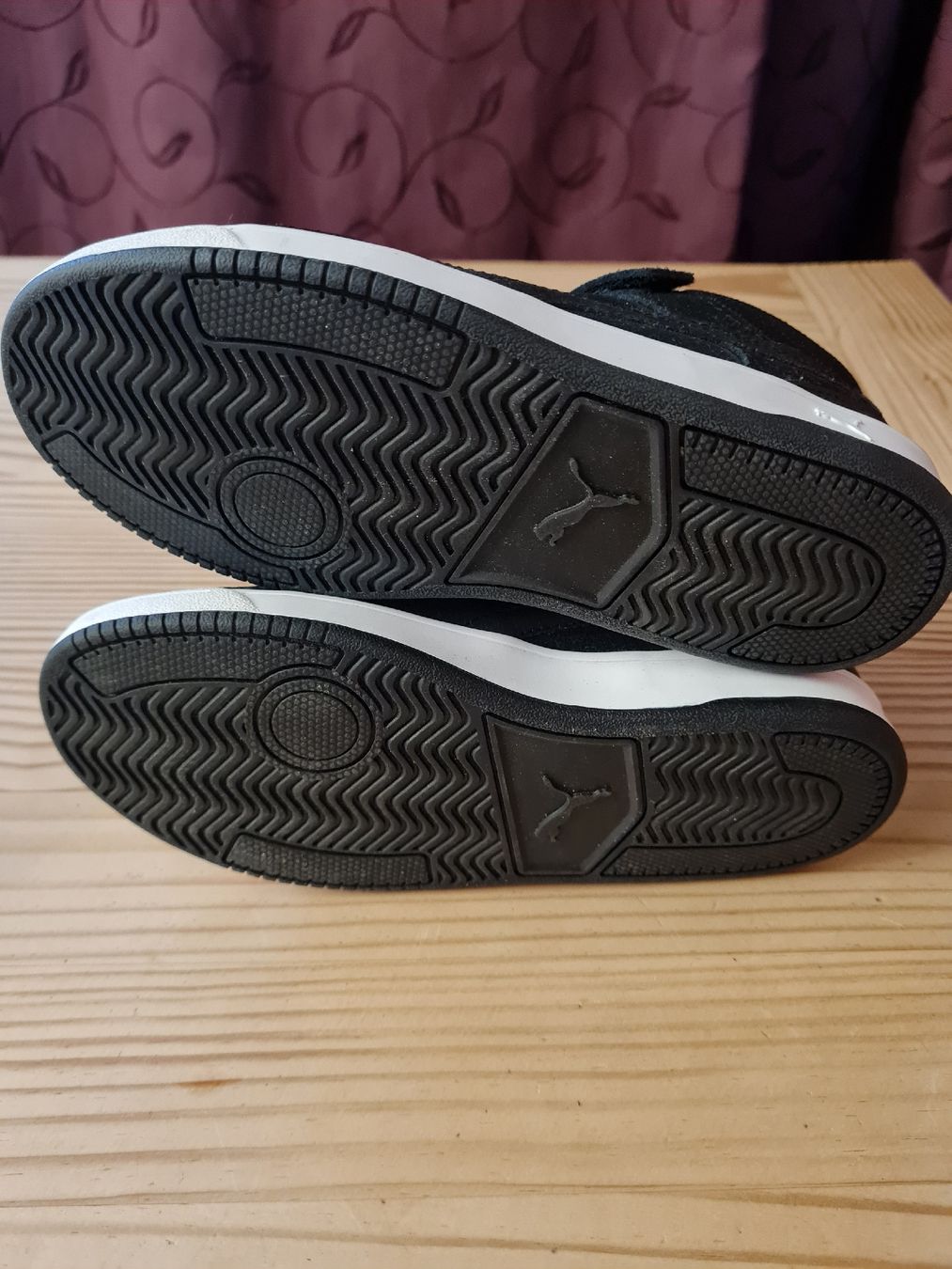 Puma Scarpe da uomo: Chaussures fourrées Puma (taille 35) – Nuovo (secondo la descrizione) da Châtelaine venduto da Mariabella 2