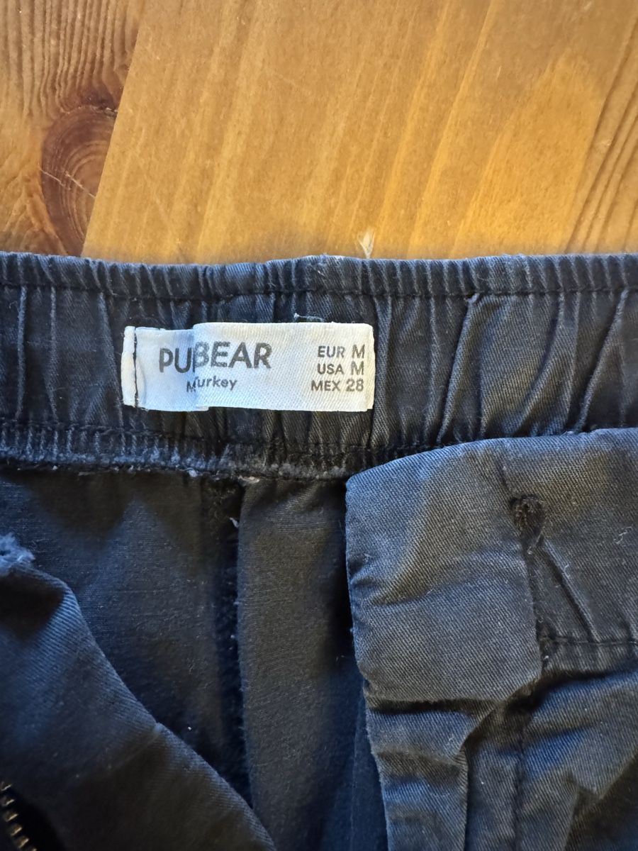 Pull&Bear Pantalons: Gargohose pull&bear m – D'occasion à Küssnacht am Rigi par ciucchino 1