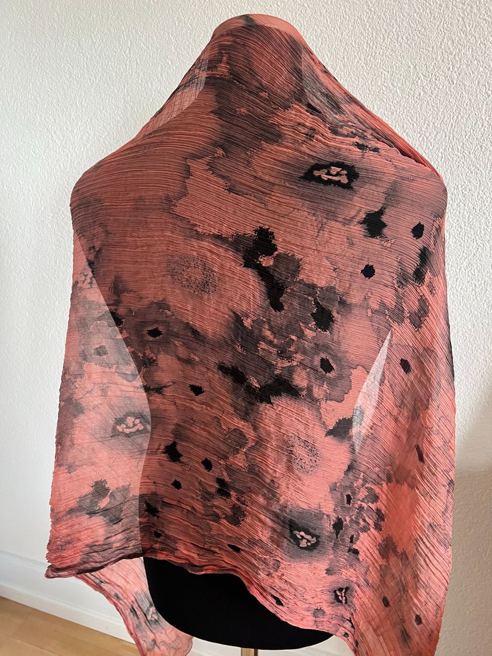 Colora Foulard & Sciarpe: Colora Schal, 100% Seide, Dunkellachs, NEU – Nuovo e nell'imballaggio originale da Worb venduto da farben20zauber 2
