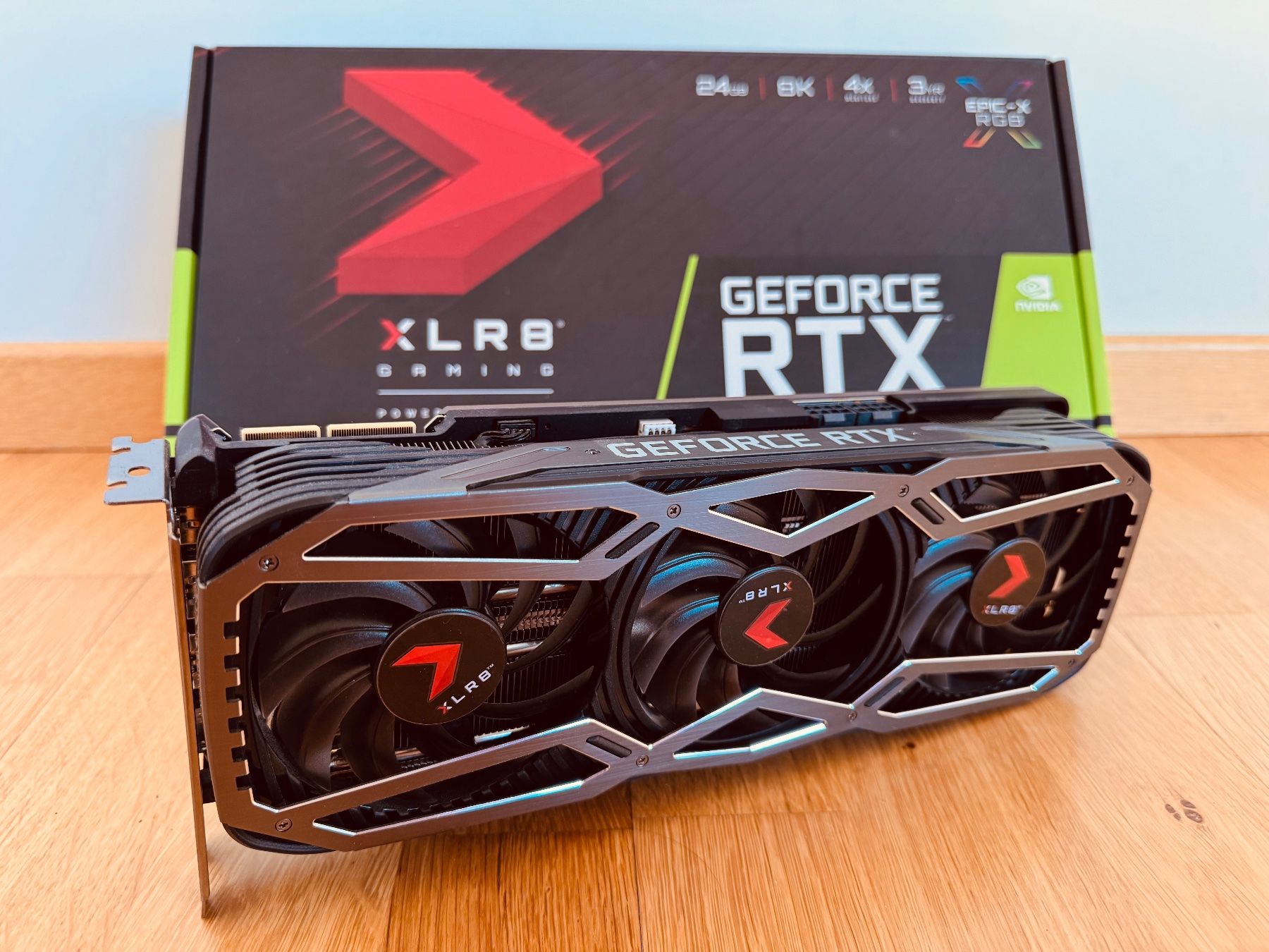 Nvidia Cartes graphiques: PNY GeForce RTX 3090 XLR8 Epic-X 24GB – Neuf (Voir description) à Zürich par Retro_Legends 1