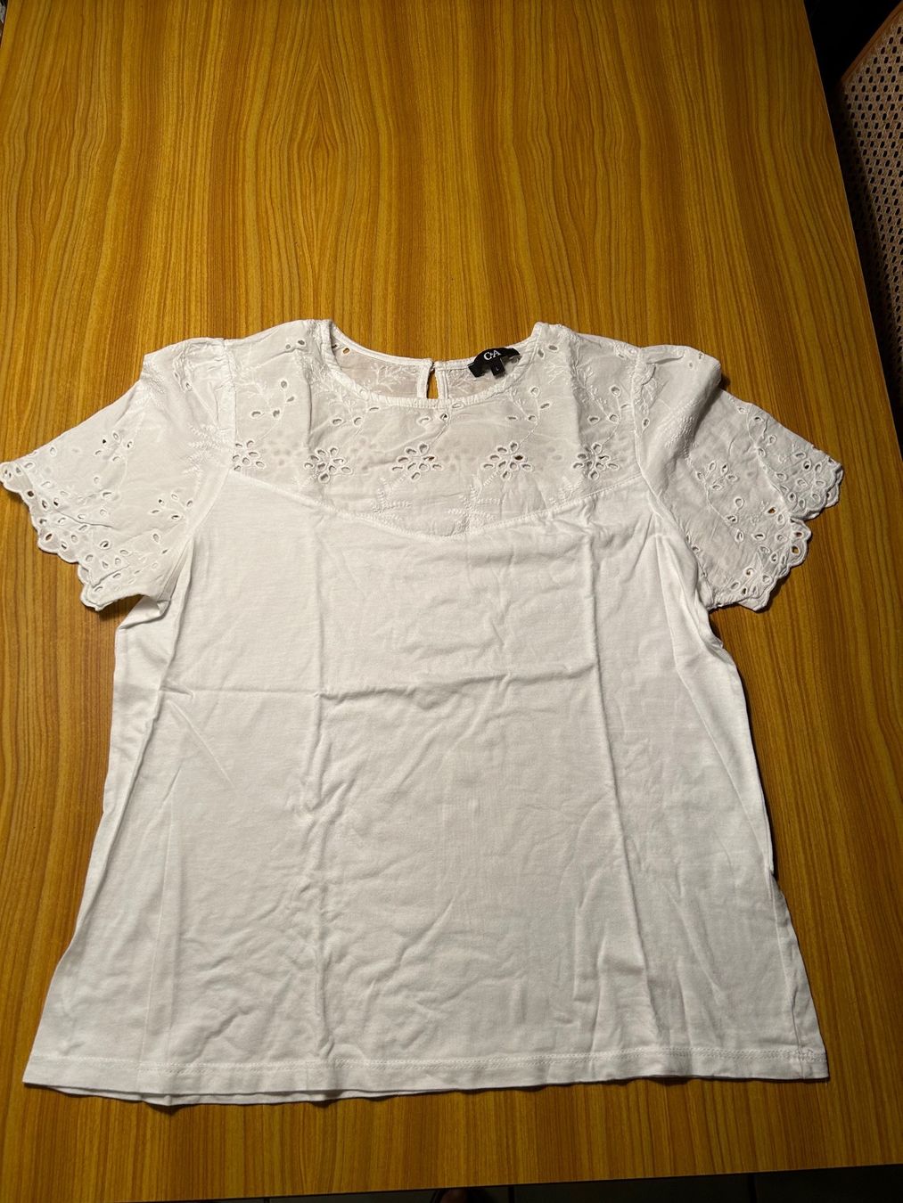 C&A Camicette: Shirt Bluse C&A Mode Damen mit Spitzen – Usato da Steffisburg venduto da smocky17