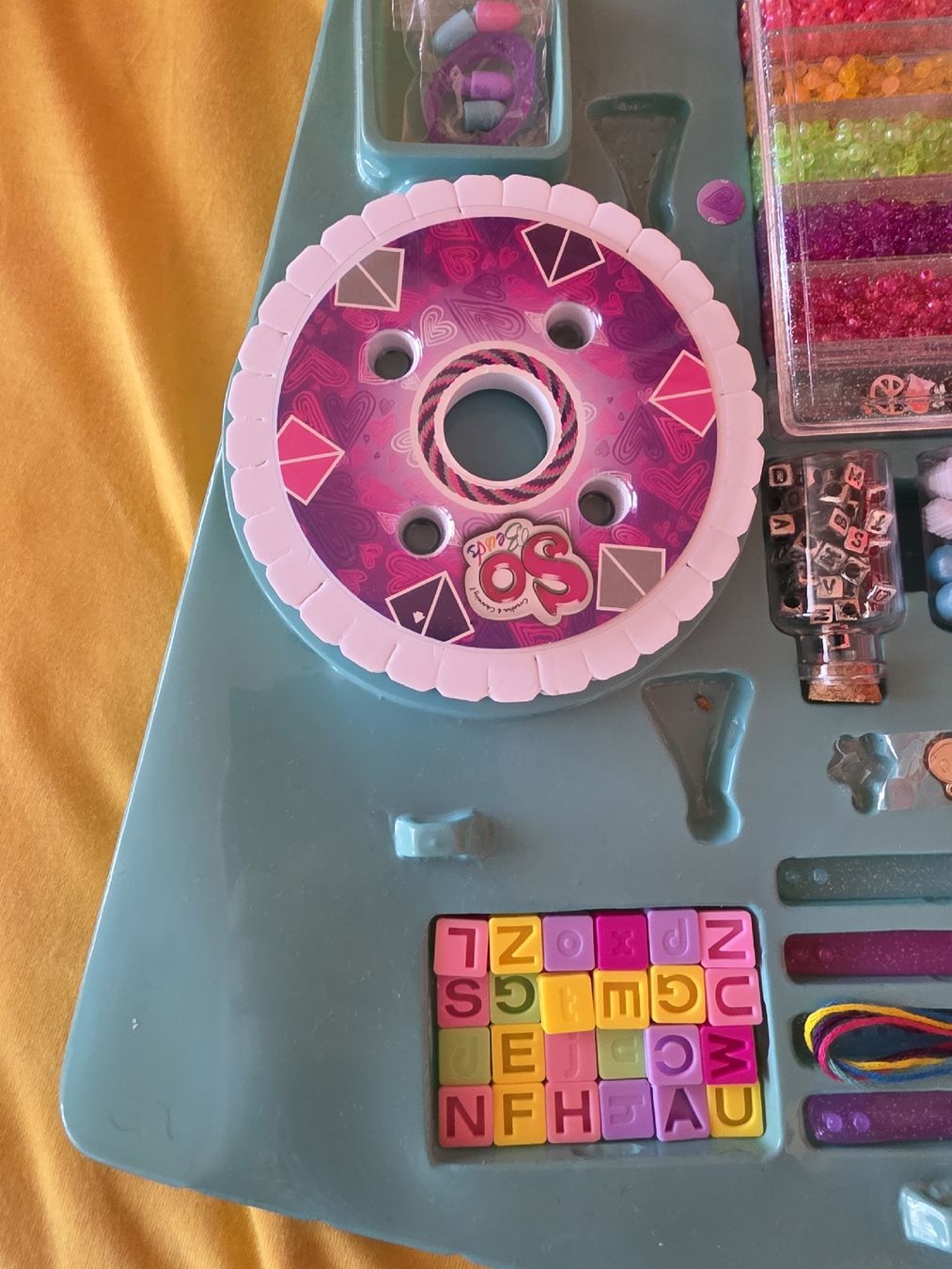 Kit bricolage: So Beads Schmuckset Einzelteile fehlen oder benutzt – Usato da Zürich venduto da Alibaba1234 6