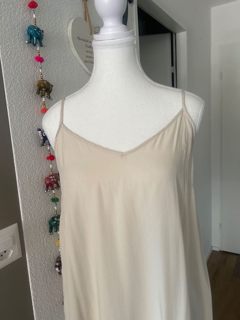 Tops: Top mit Spaghettiträger beige – D'occasion à Brunnen par Nala2929 3