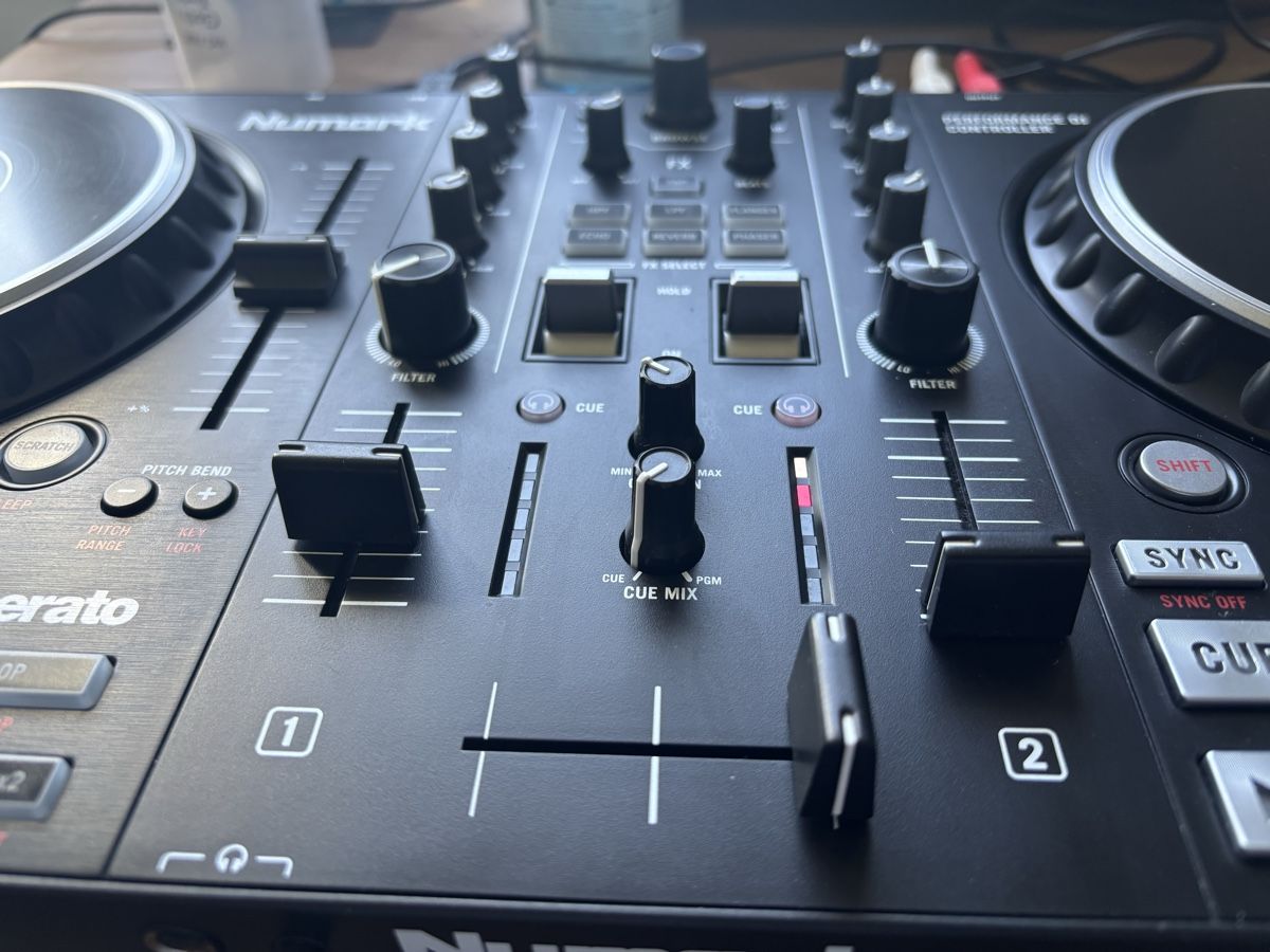 Numark Console di mixaggio: Numark Mixtrack Pro FX DJ Controller ab 99 CHF TOP-Zustand! – Usato da St. Gallen venduto da chris_52 1