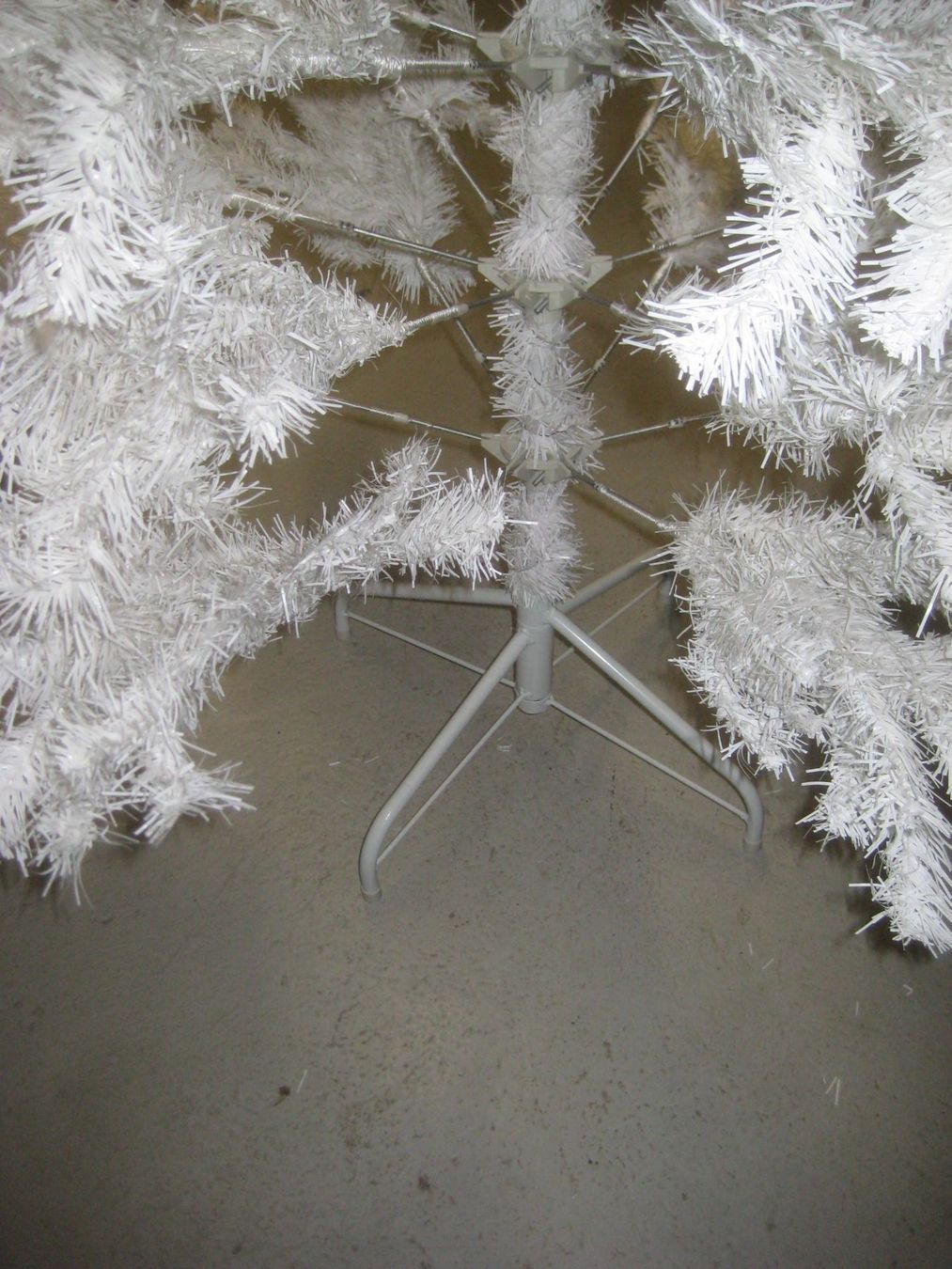Alle Dekorationen: WEIHNACHTSBAUM   WEISS – Neu (gemäss Beschreibung) aus Uster von flocke1 1