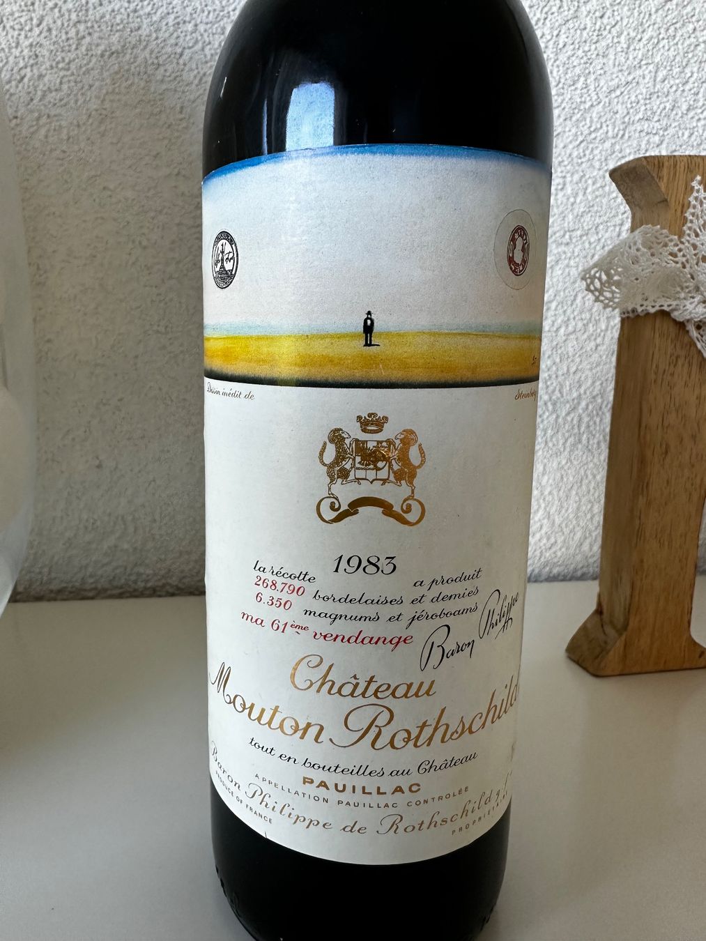 Mouton Rothschild Vino: Château Mouton Rothschild 1983 – Nuovo (secondo la descrizione) da Yens venduto da Rilou80 1