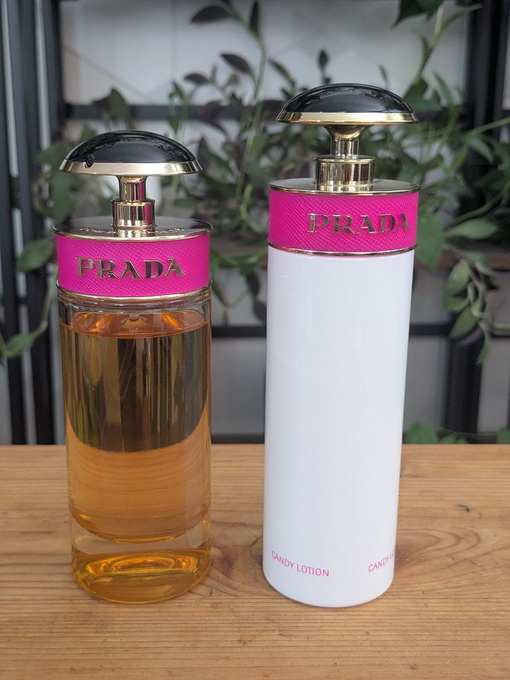 Prada Profumi & Eau de Toilette: Prada Candy Eau de Parfum and Body Lotion set – Usato da Zürich venduto da Iris__ 1