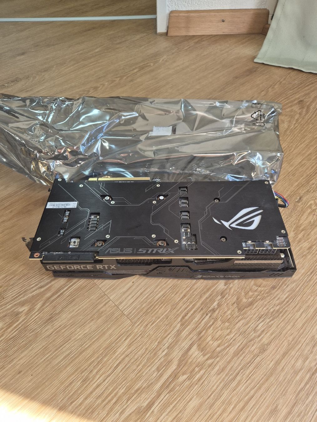 Asus Schede grafiche: RTX 2080 TI O11G-GAMING – Usato da Root venduto da yan1234
