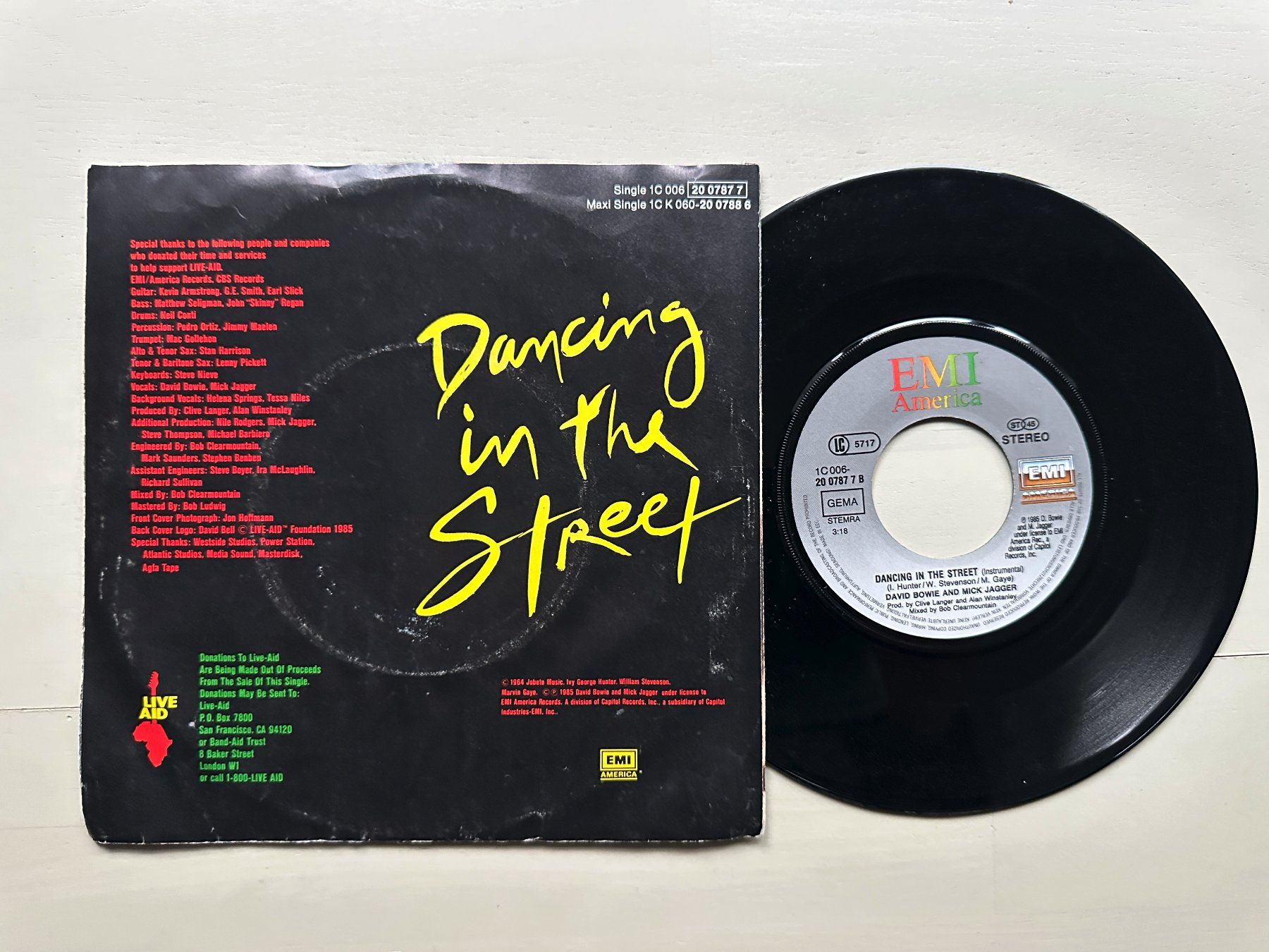 Dischi in vinile: MICK JAGGER DAVID BOWIE tolle Dancing in str ROLLING STONES – Usato da Basel venduto da Partridge 1