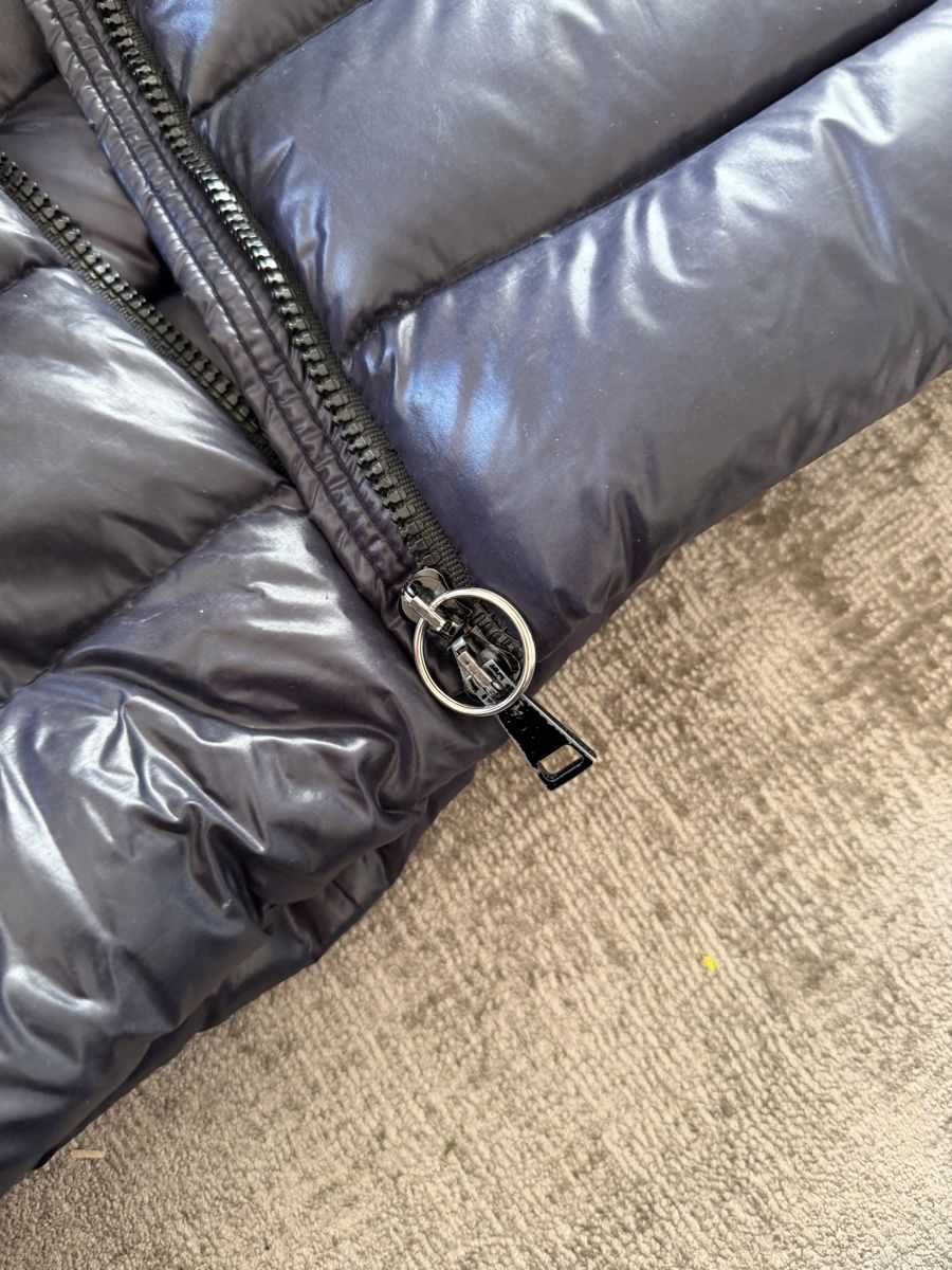 Moncler Vestes: Moncler Bady Gr 1, dunkelblau – D'occasion à Bern par Notary 6