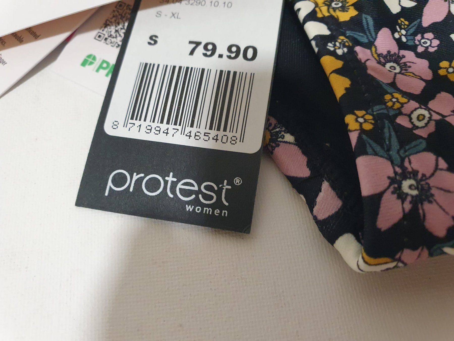 Protest Costumi da bagno & Bikini: Damenbikinioberteil Grösse S 36B Protest Blumen Triangel – Nuovo e nell'imballaggio originale da Genève venduto da Pandinet 3